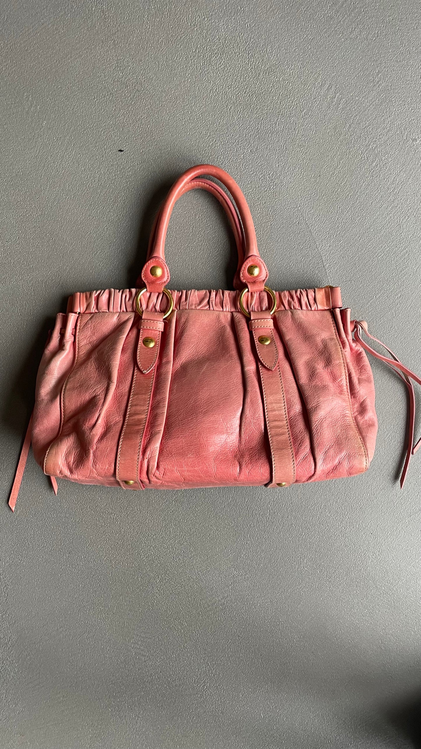 BORSA A MANO MIUMIU ROSA