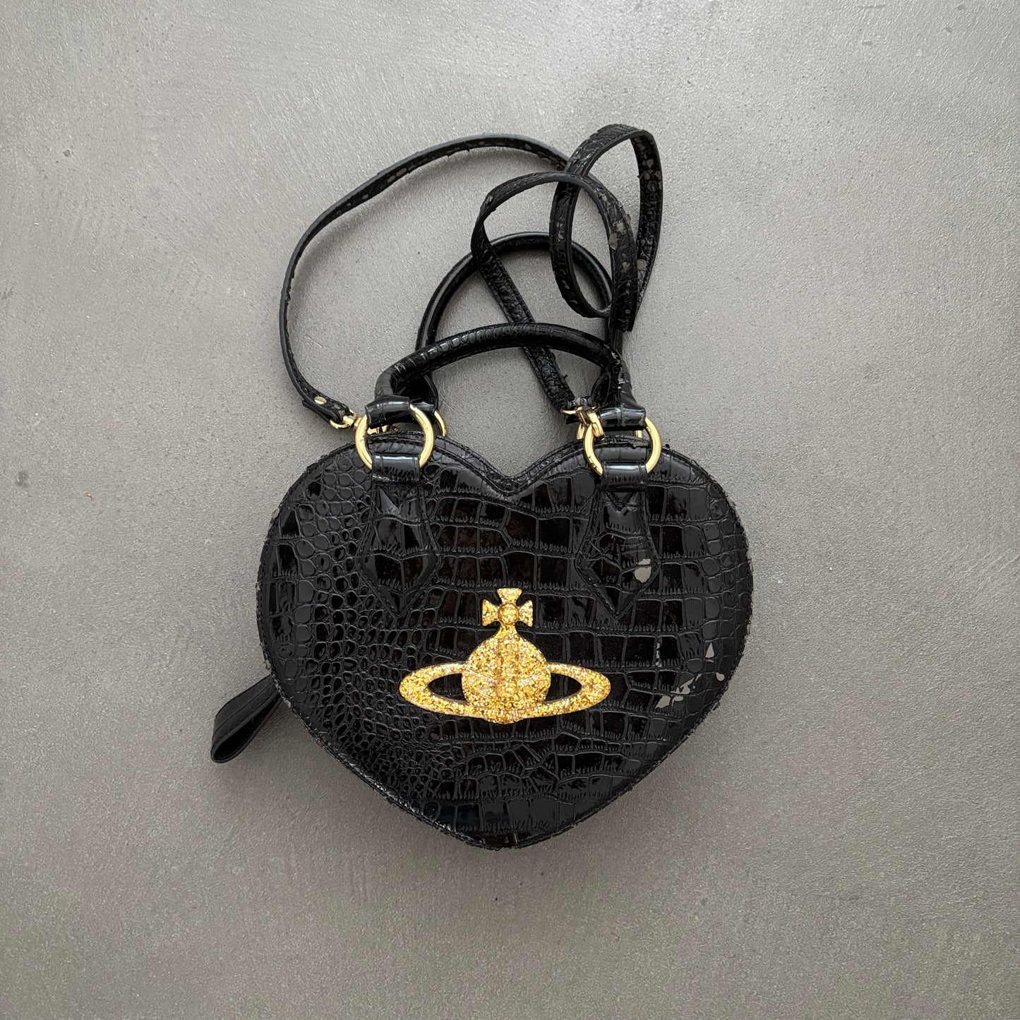 VIVIENNE WESTWOOD HEART BAG BLACK
