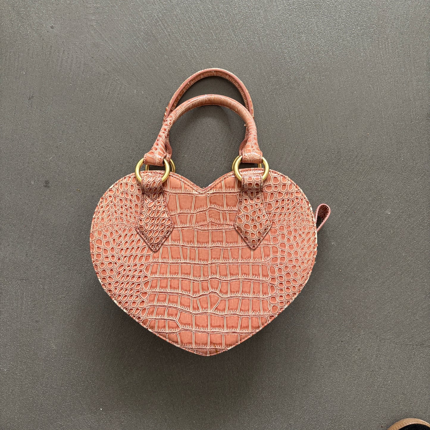 VIVIENNE WESTWOOD HEART BAG PINK