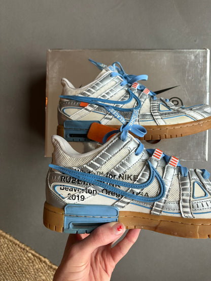 NIKE OFF—WHITE RUBBER DUNKS UNC [EU44]