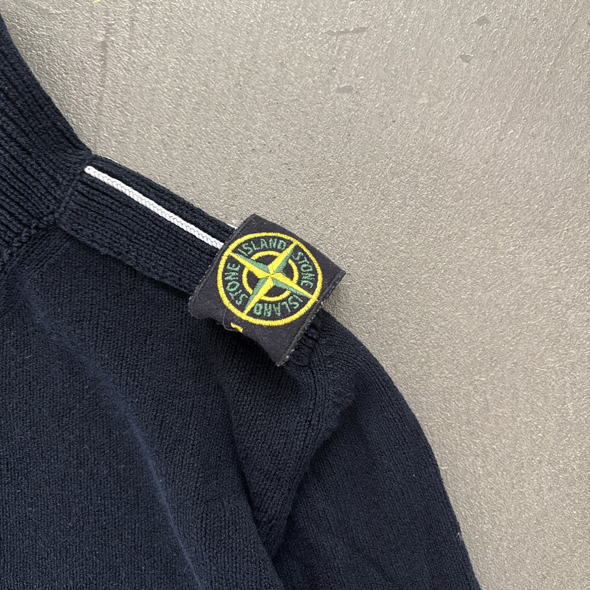 2010S STONE ISLAND SHOULDER PATCH SWEATER [M]