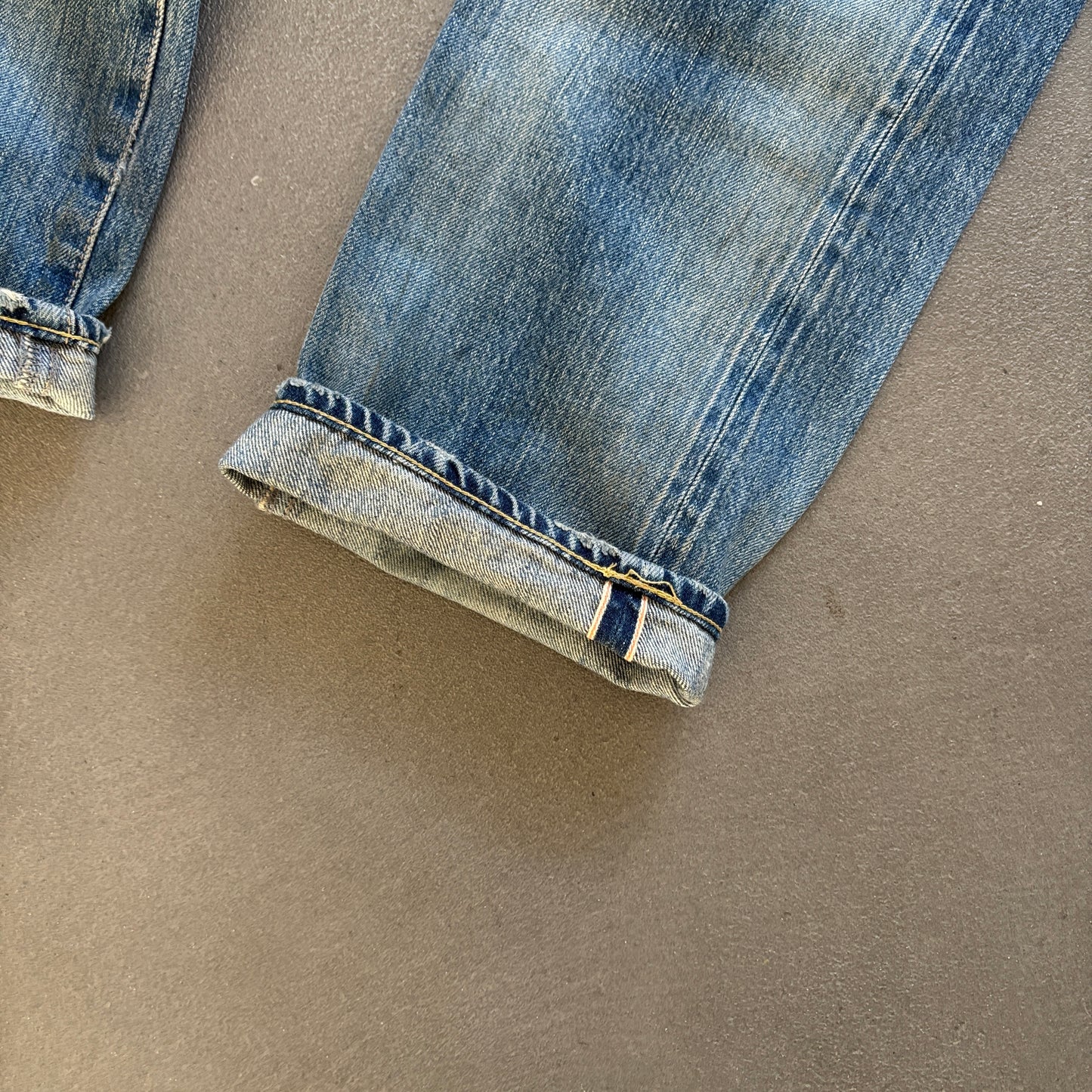 HYSTERIC GLAMOUR SPELLOUT STUDDED DENIM [W30]