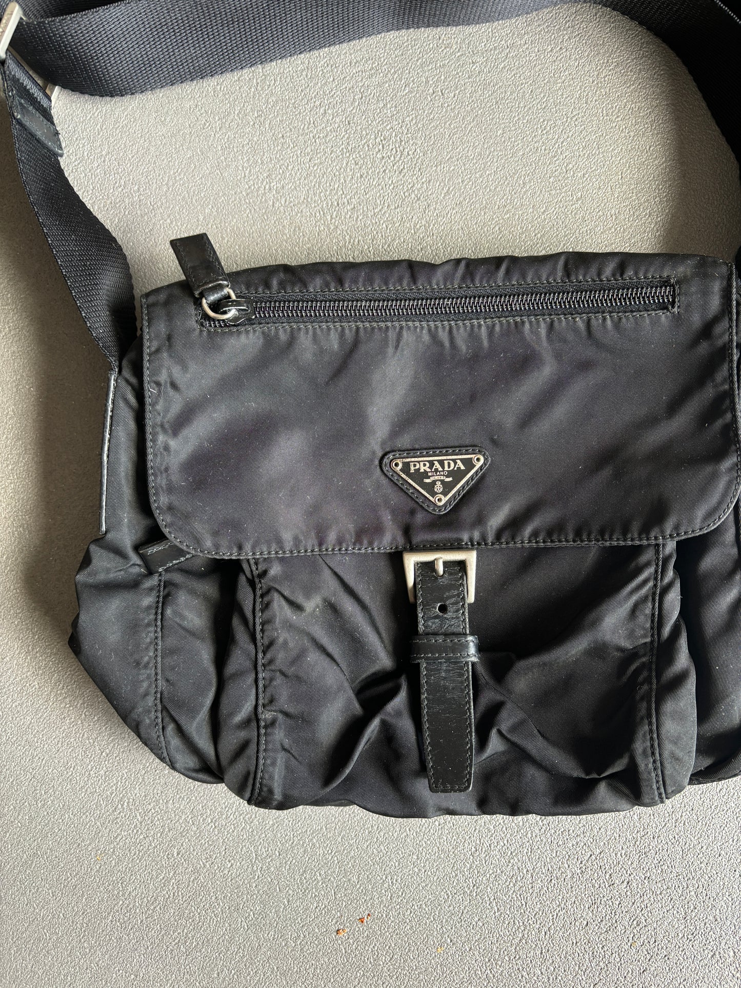 PRADA MESSENGER BAG BLACK