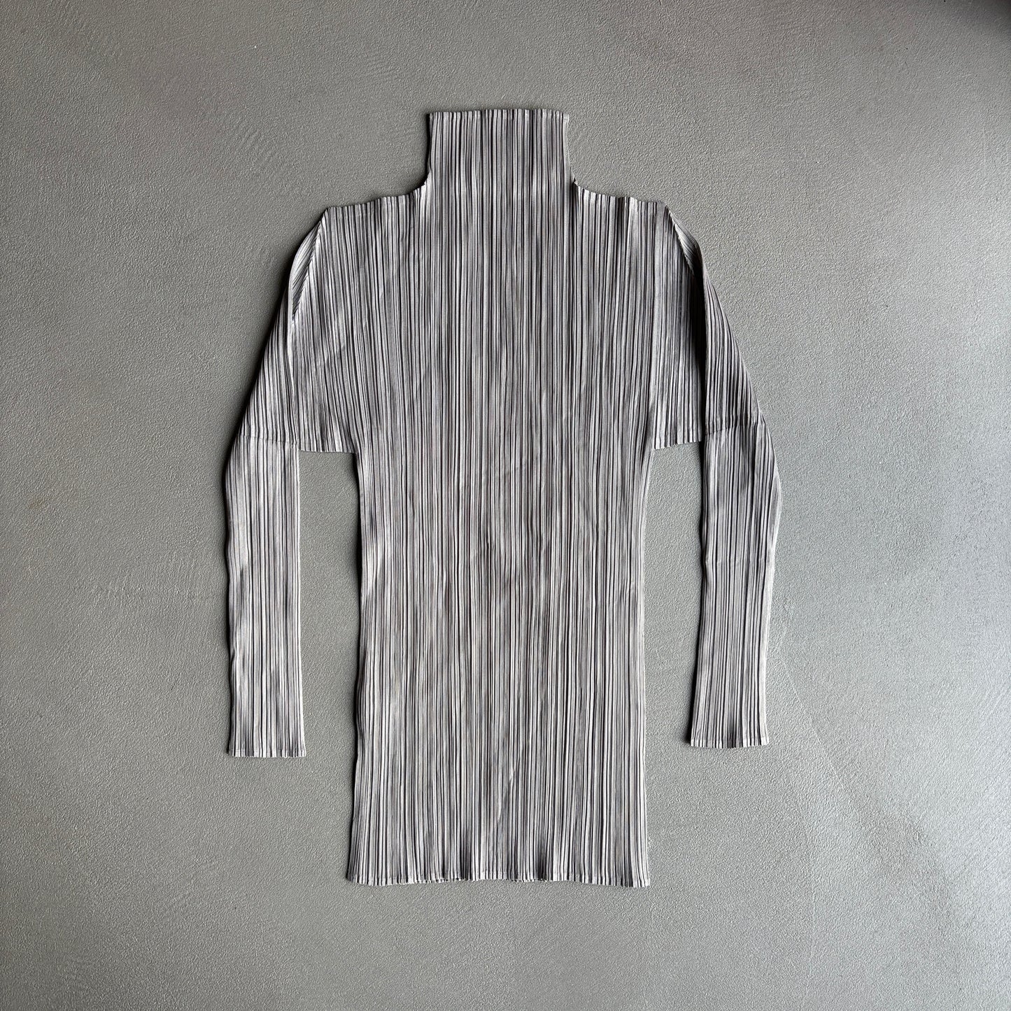 ISSEY MIYAKE PLEATS PLEASE LONGSLEEVE [L]