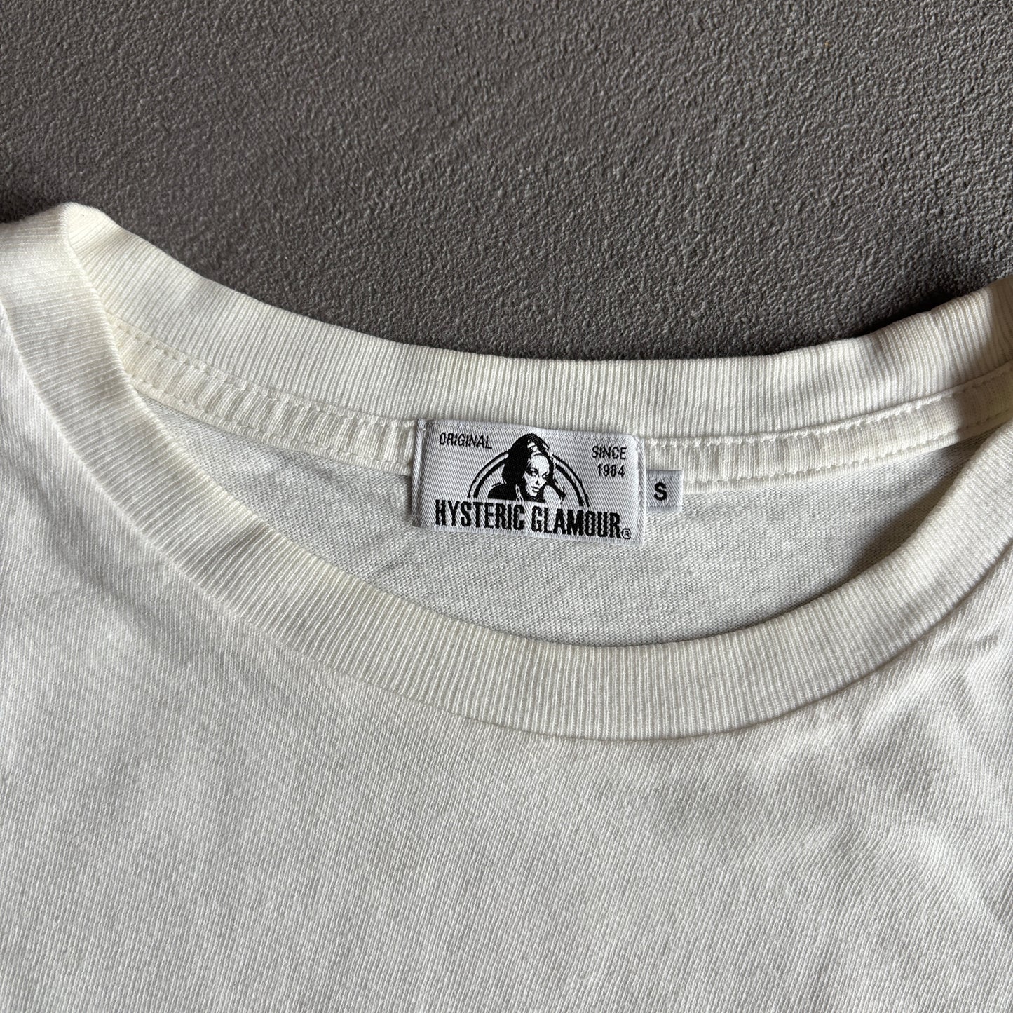 HYSTERIC GLAMOUR LOGO TEE WHITE [M]