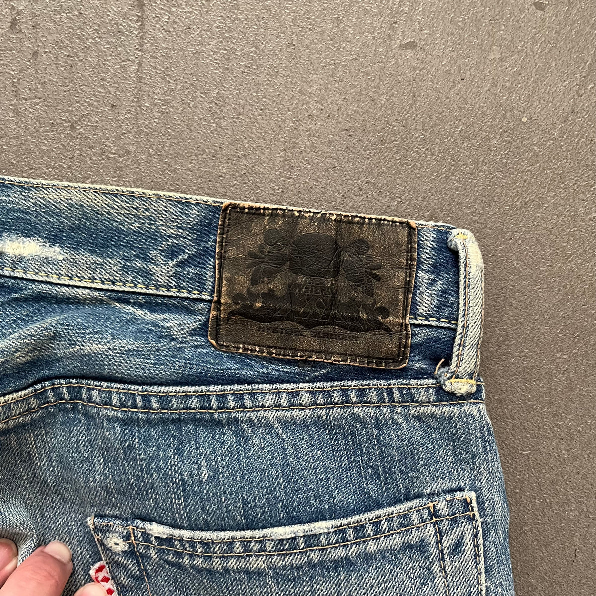 HYSTERIC GLAMOUR STUDDED SELVEDGE DENIM #38 [W30]