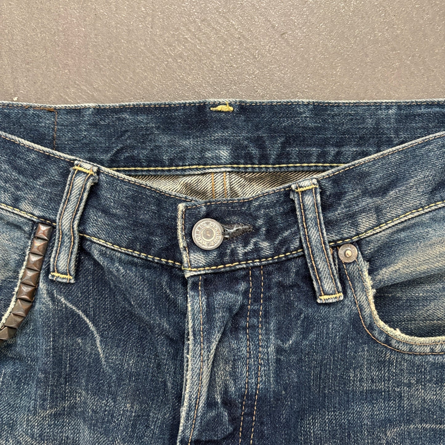 HYSTERIC GLAMOUR STUDDED SELVEDGE DENIM #1 [W30]