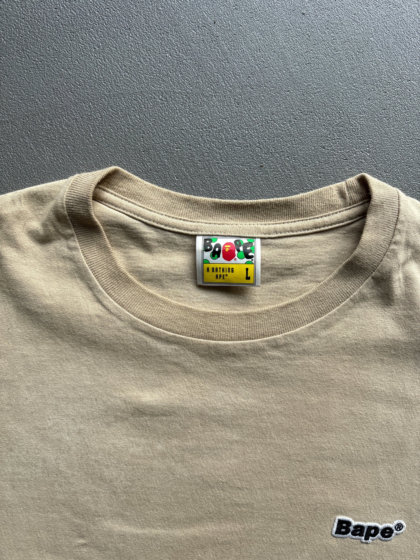 BAPE SMALL LOGO TEE CREME [L]