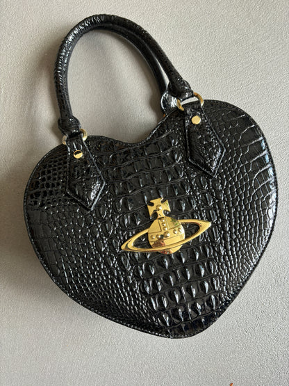 VIVIENNE WESTWOOD HEART BAG BLACK