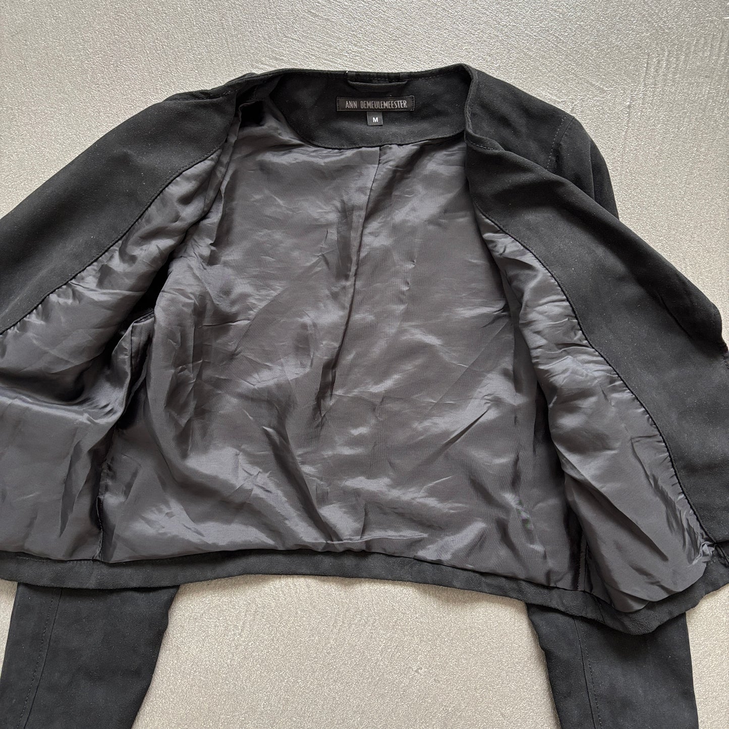 ANN DEMEULEMEESTER SUEDE ASSYMETRICAL JACKET [M]