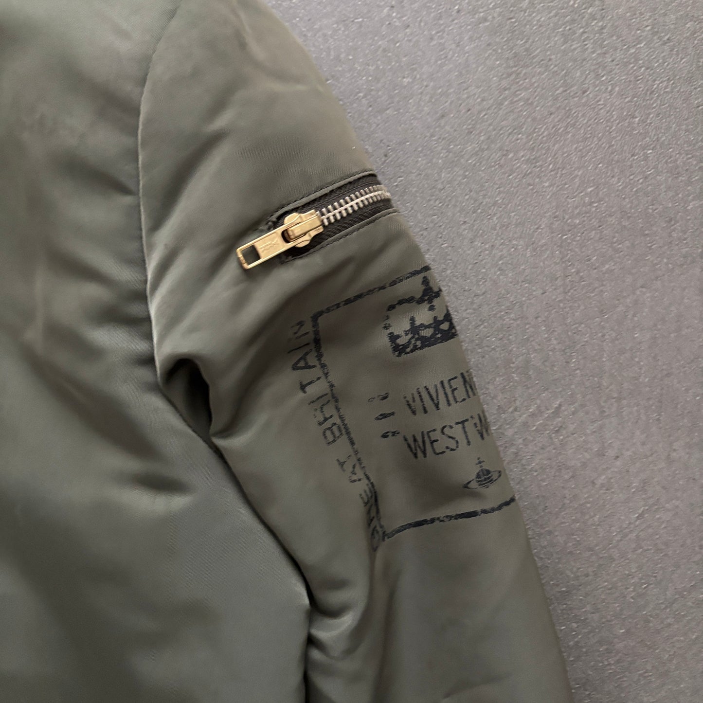 VIVIENNE WESTWOOD MA-1 FLIGHT JACKET [M]