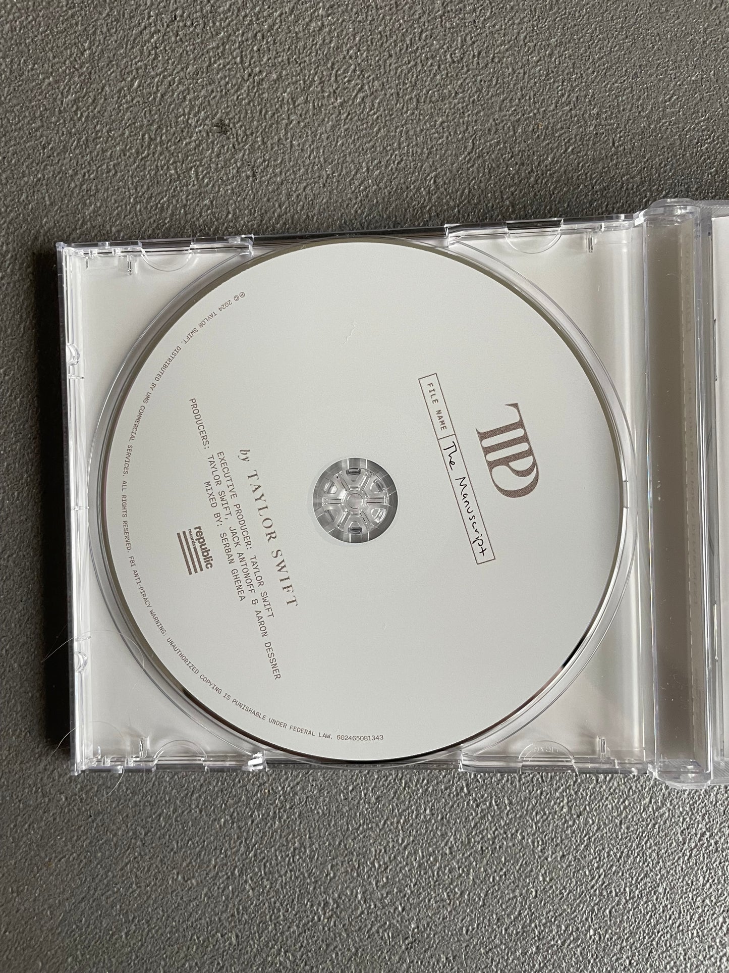 TAYLOR SWIFT TTPD DELUXE COLLECTORS EDITION CD: THE MANUSCRIPT [NEW]