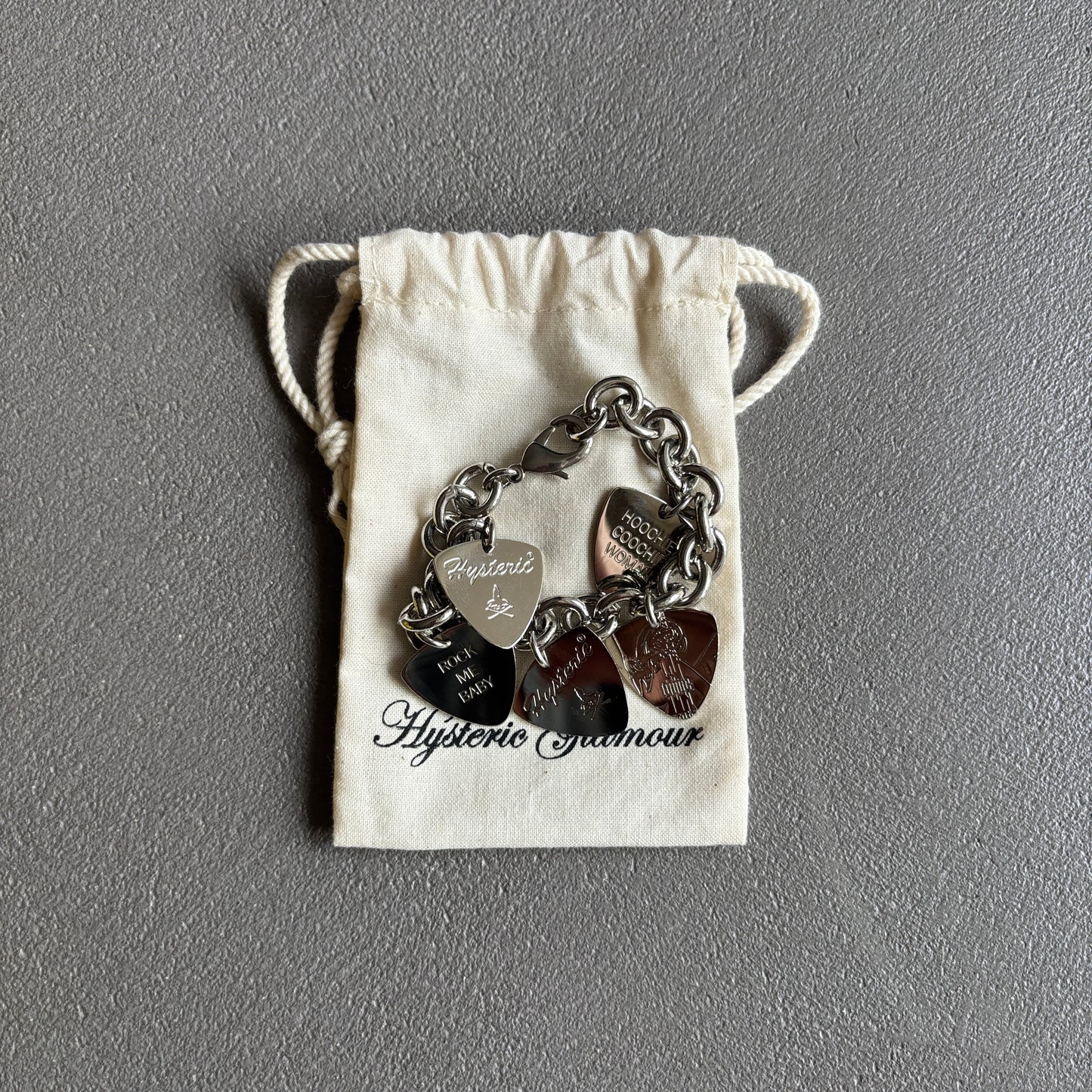 HYSTERIC GLAMOUR GUITAR PICK BRACELET [ONE SIZE]