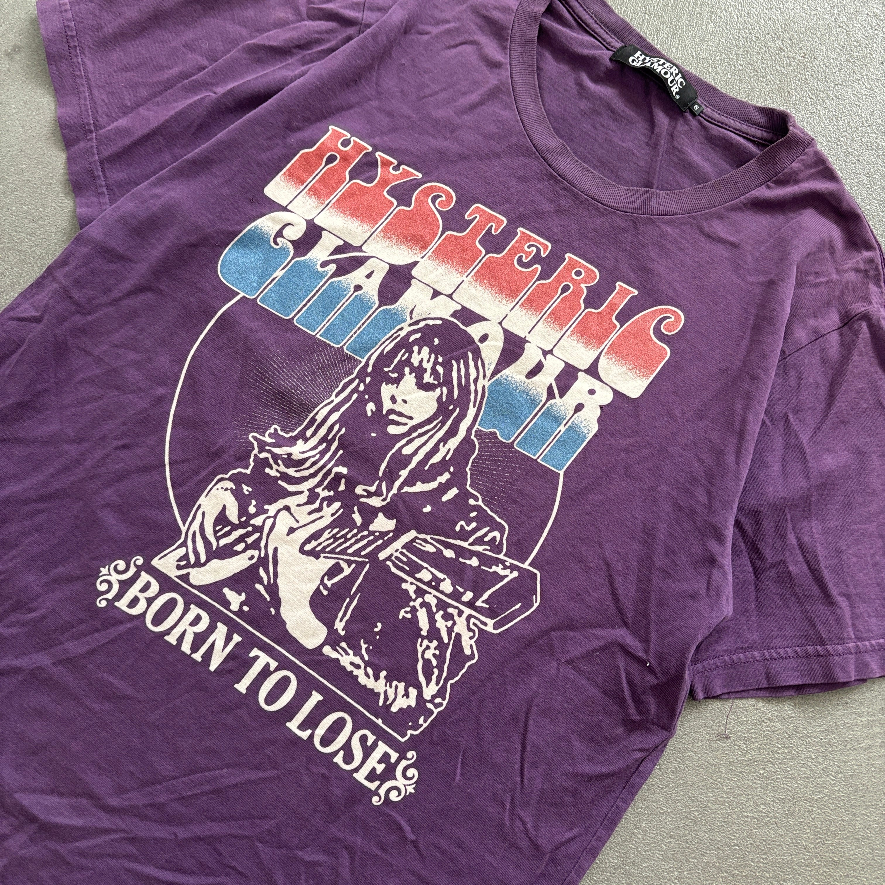 HYSTERIC GLAMOUR BORN TO LOSE ラグ HYSTERIC GLAMOUR BORN TO LOSE PURPLE TEE [S] – TOMVINTAGE