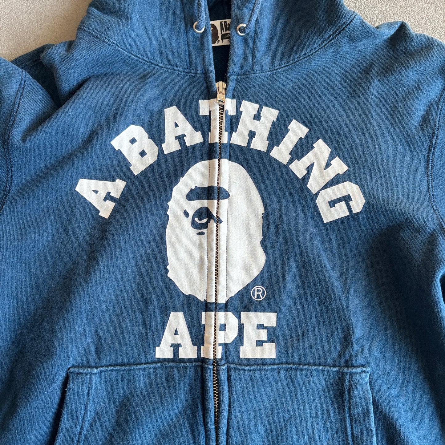 BAPE LOGO HOODIE BLUE STUDDED [L]