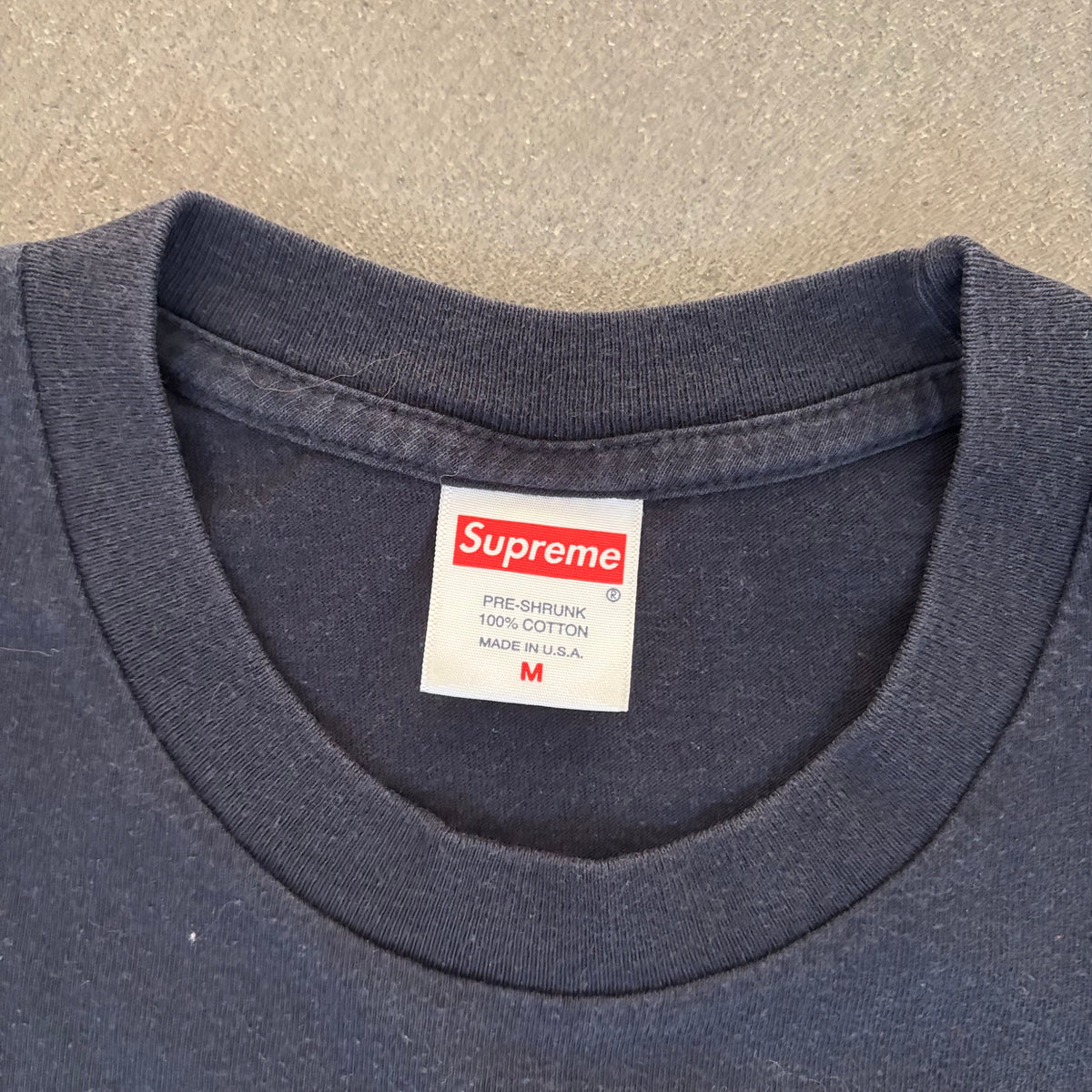 SS19 SUPREME KNOT TEE NAVY [M]