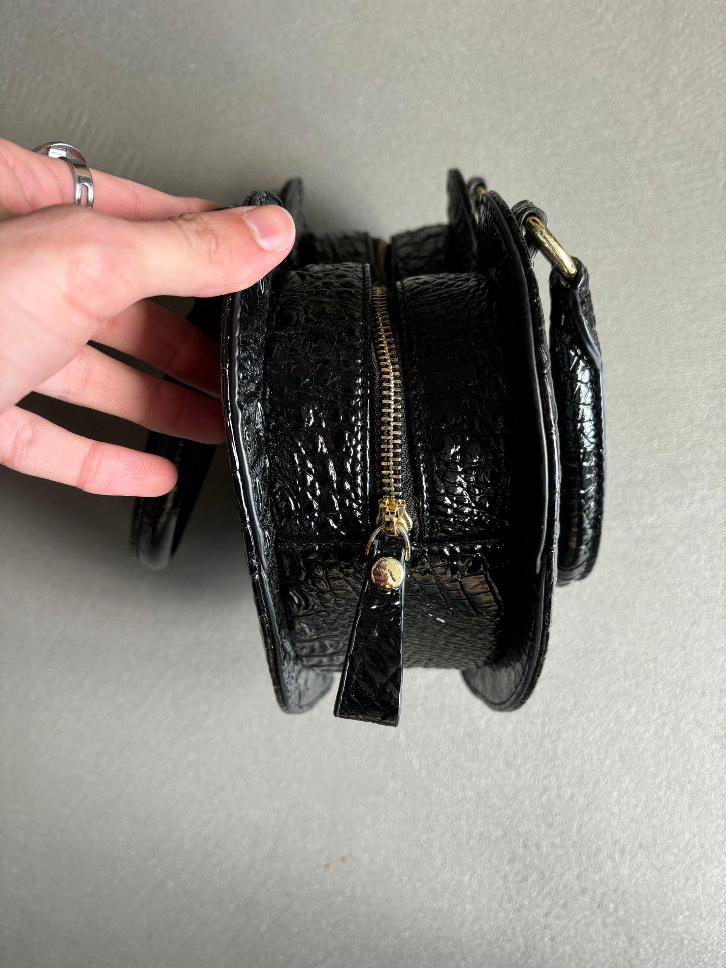 VIVIENNE WESTWOOD HEART BAG BLACK