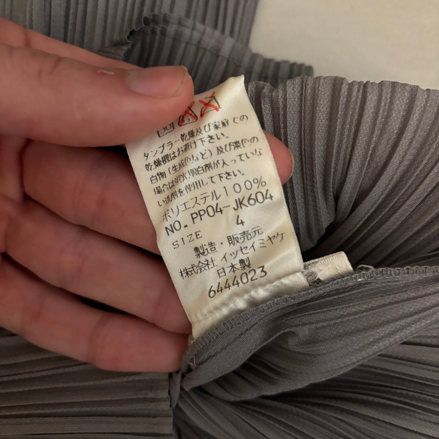 ISSEY MIYAKE PLEATS PLEASE TURTLENECK GREY [L]