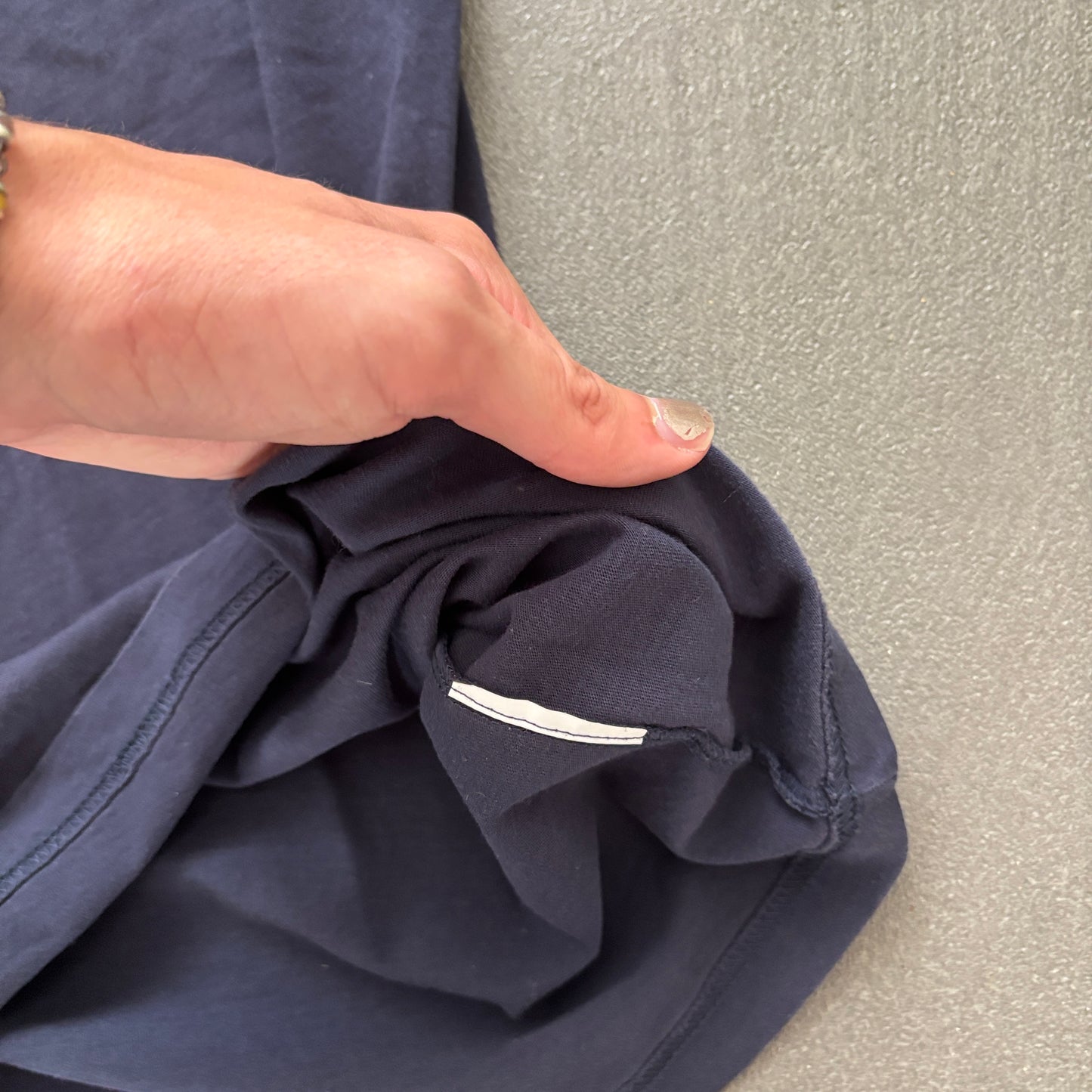 MAISON MARGIELA STITCH TEE NAVY [M]