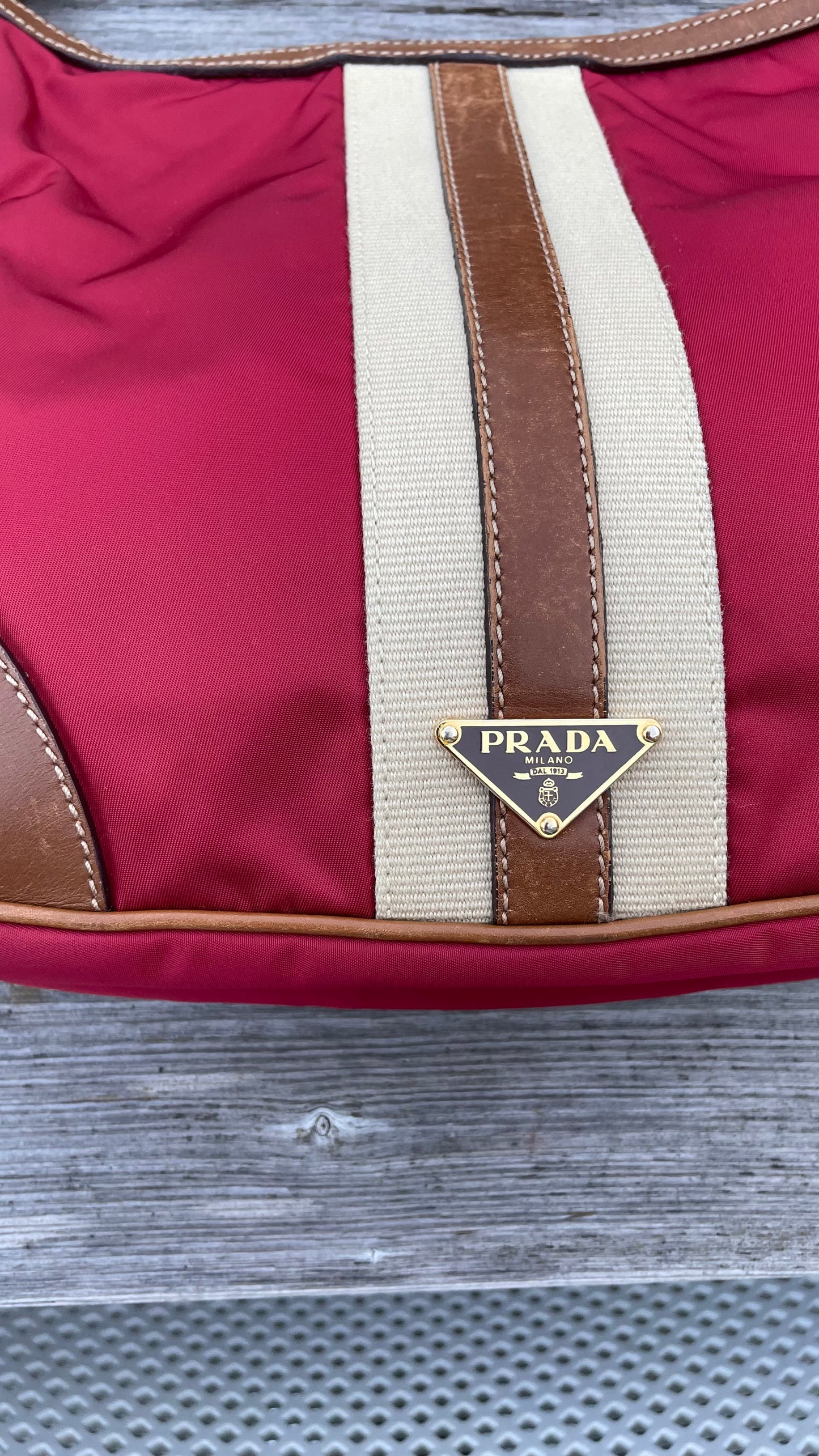 PRADA RED SHOULDERBAG