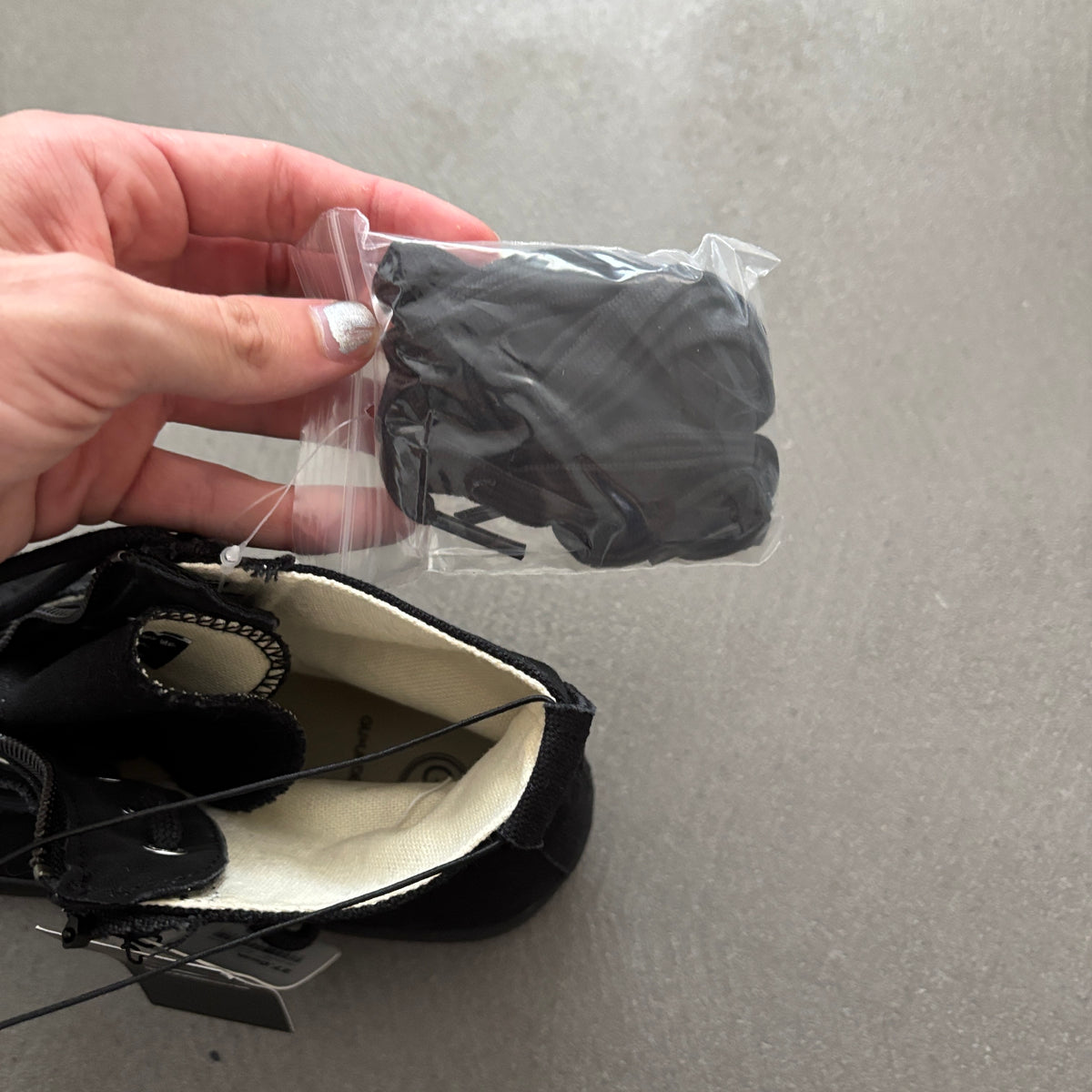 UNDERCOVER X GU ZIP-UP HIGH TOP SNEAKERS [NEW]