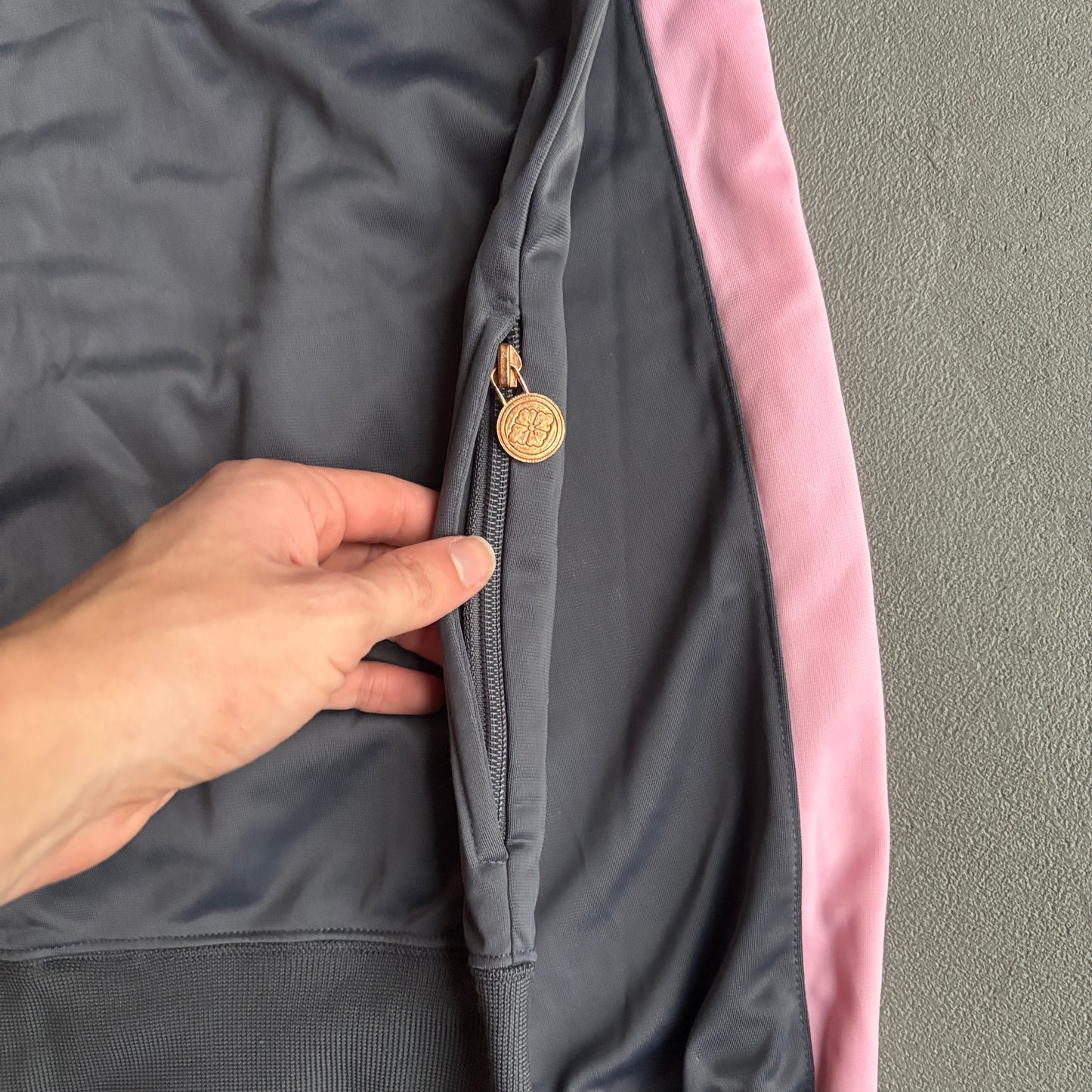 EVISU SEAGULL TRACKJACKET GREY PINK [L]
