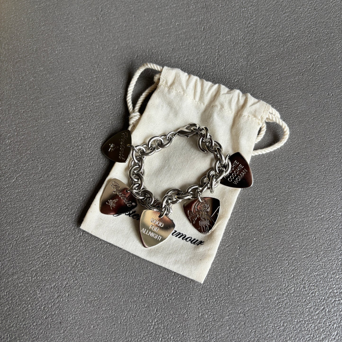 HYSTERIC GLAMOUR GUITAR PICK BRACELET [ONE SIZE]