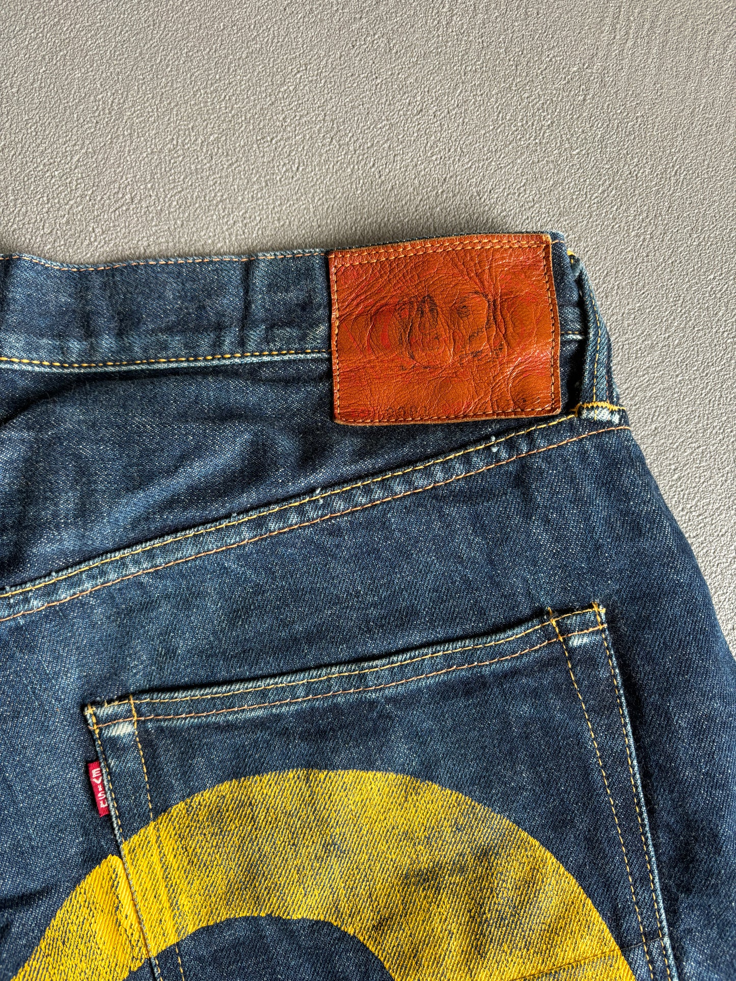 JEAN DIACOCK JAUNE EVISU [W32]