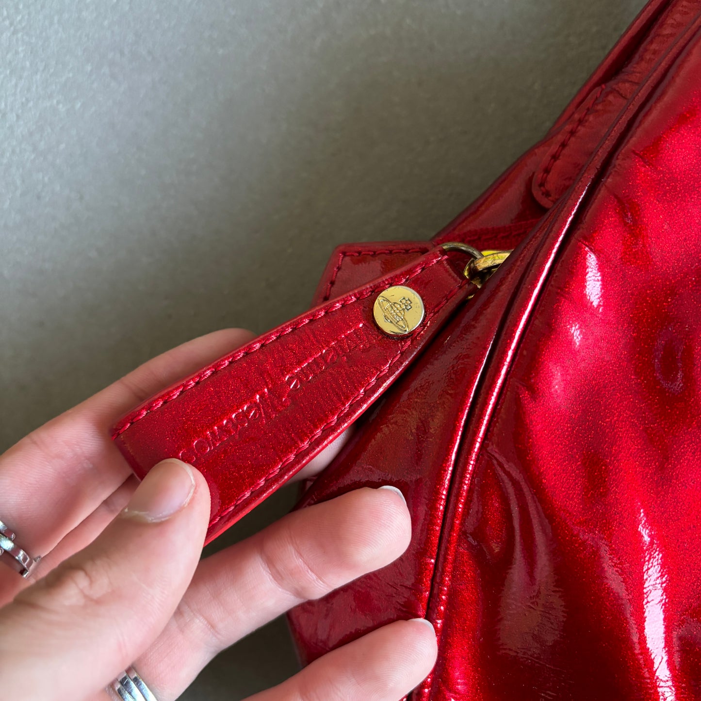 VIVIENNE WESTWOOD ORB HANDBAG RED