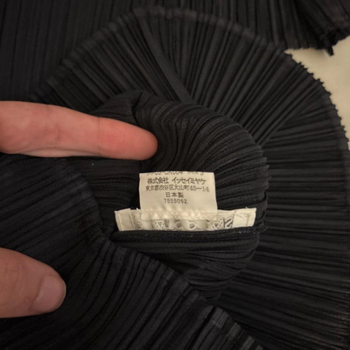 ISSEY MIYAKE PLEATS PLEASE TOP NAVY [S]