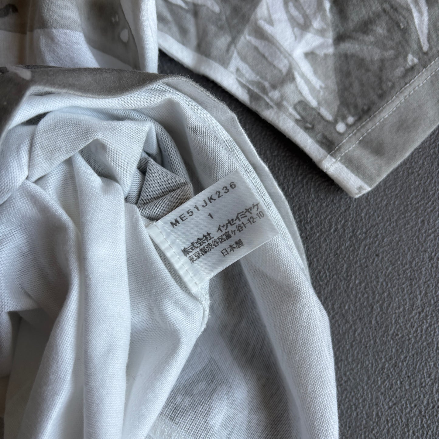 ISSEY MIYAKE PRINT TEE [S]