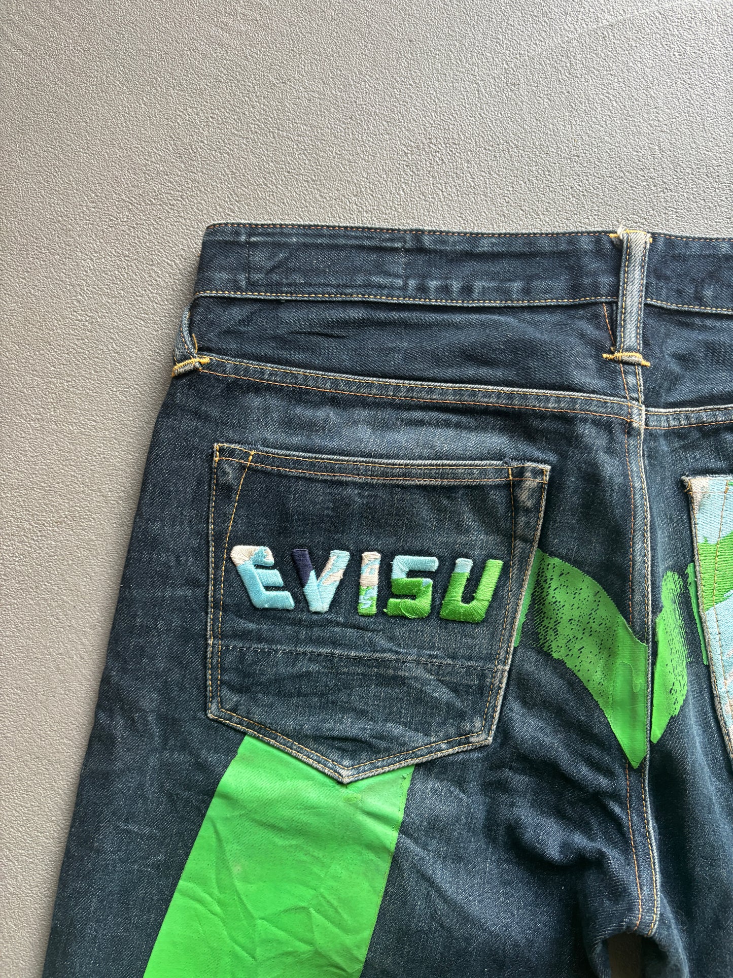 EVISU GREEN DIACOCK JEANS [W32]