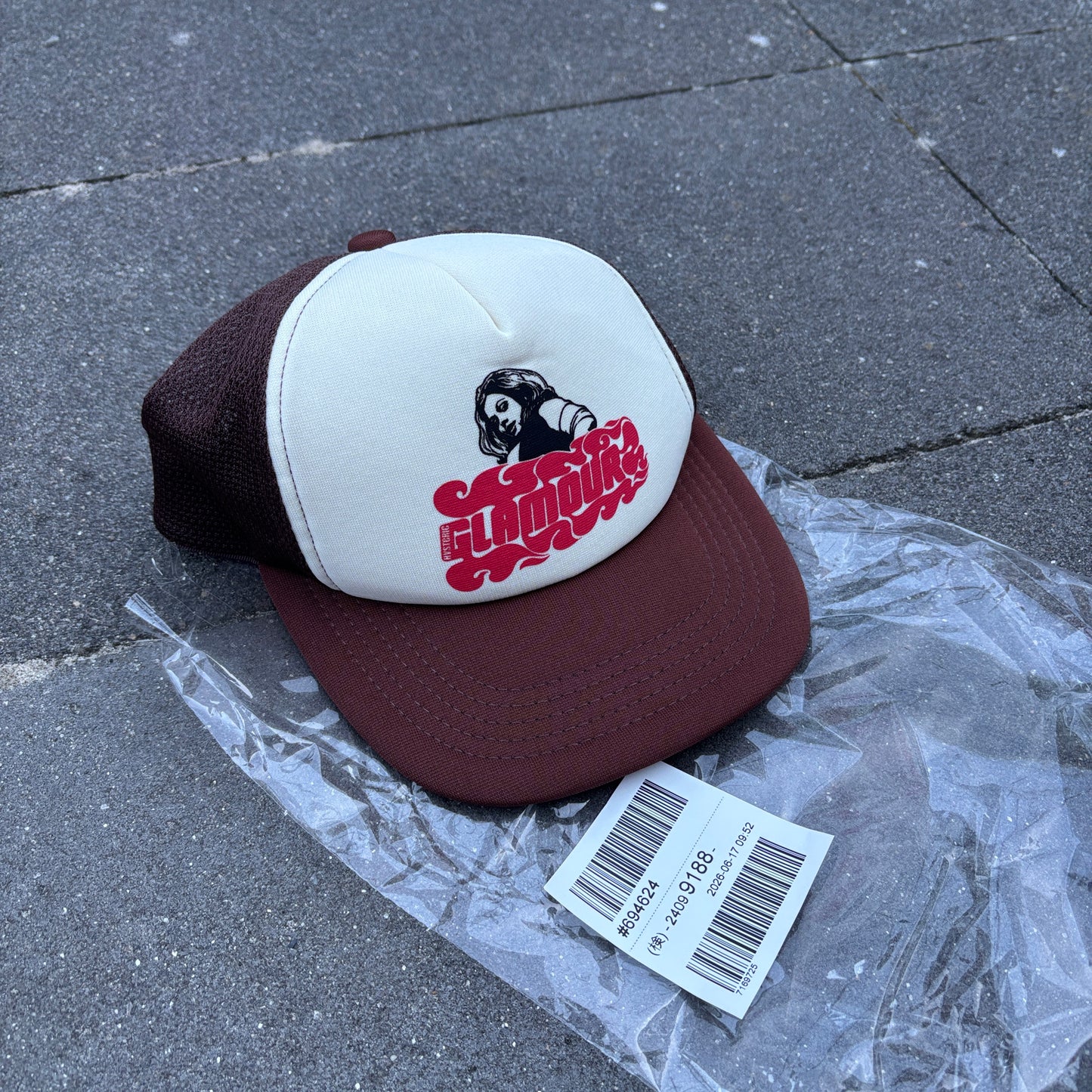 HYSTERIC GLAMOUR FIRE SPELLOUT CAP