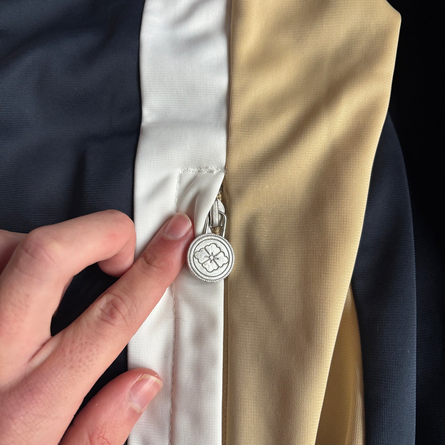 EVISU ATHLETIC ZIP-UP NAVY CREME [M]