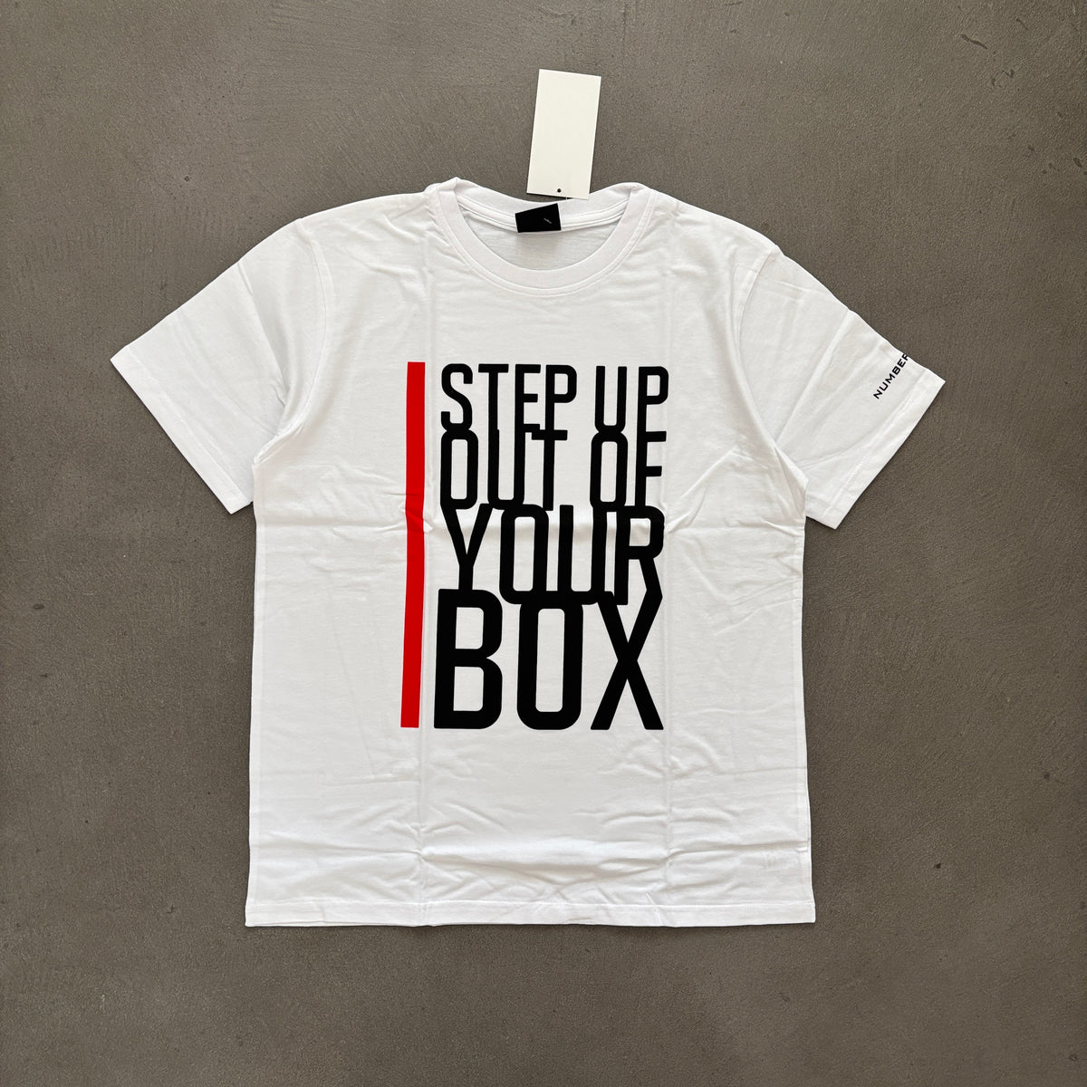NUMBER (N)INE STEP OUT OF YOUR BOX TEE WHITE [L]