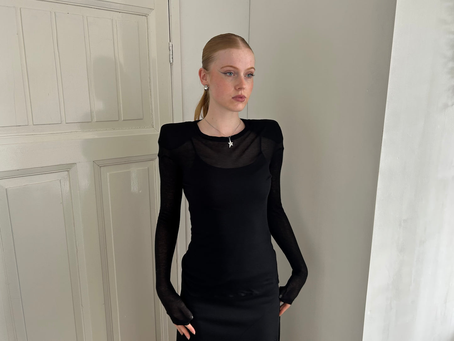 ANN DEMEULEMEESTER PADDED SHOULDERS TOP [M]