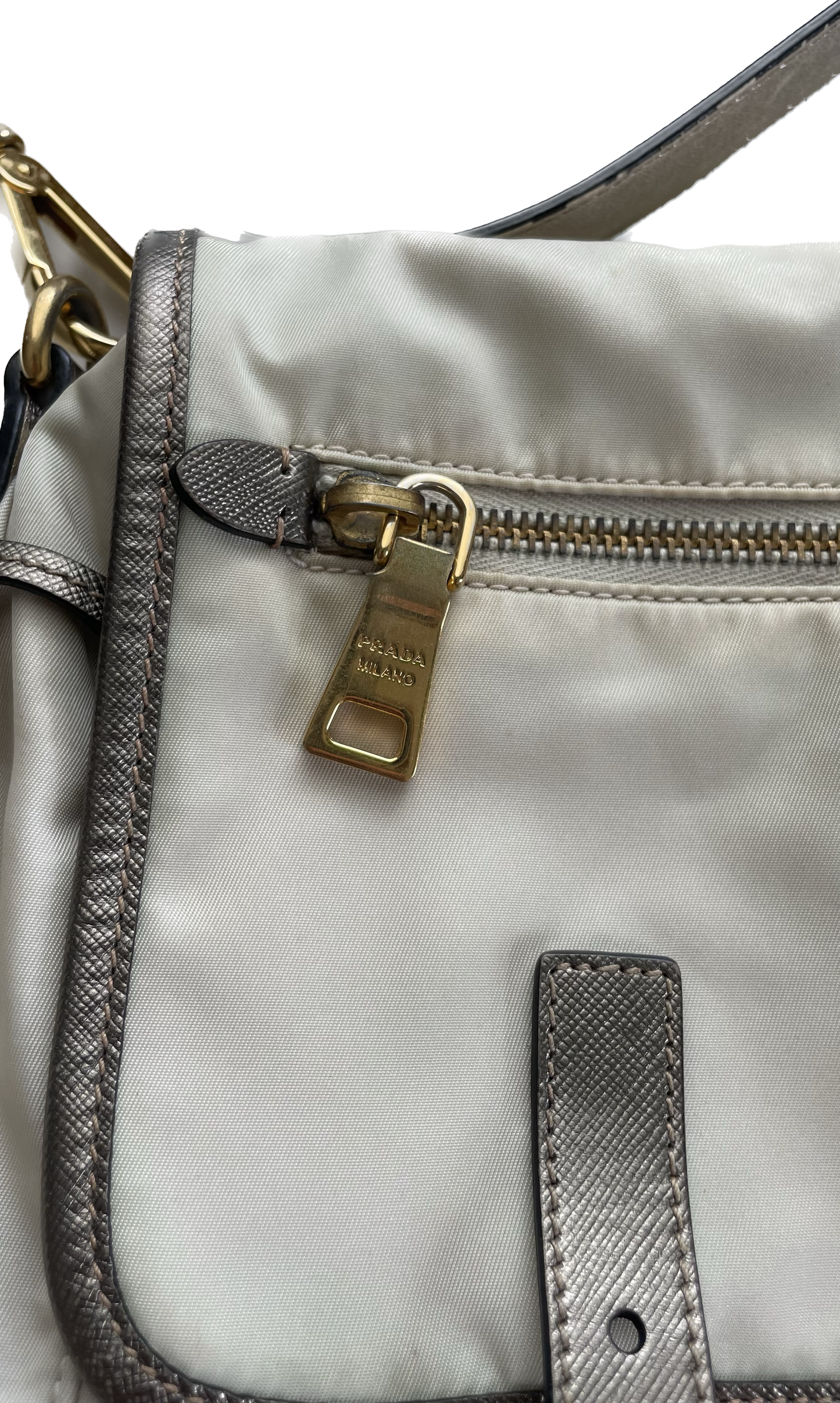 SAC MESSENGER PRADA CREME DÉTAILS OR