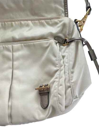 SAC MESSENGER PRADA CREME DÉTAILS OR